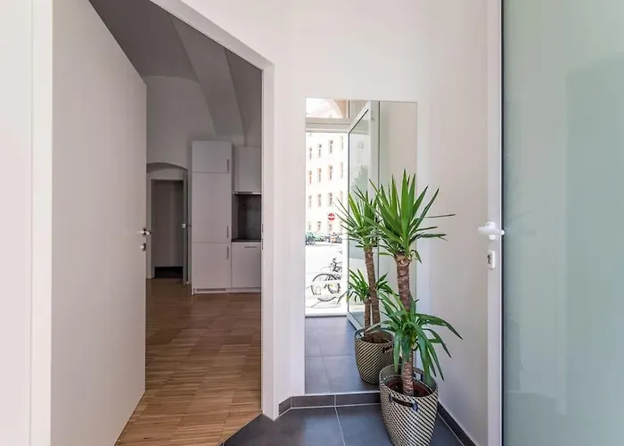 Spacious 2br Near Attractions By Hm * Vídeň